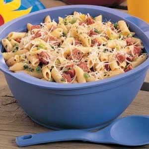 Salami pasta salad 