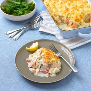 Salmon and crayfish pie