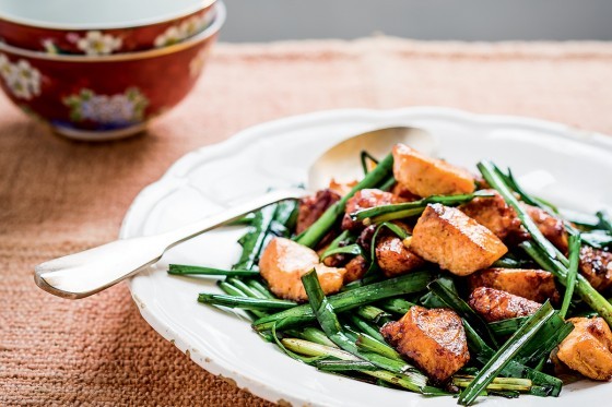 Salmon and garlic chives