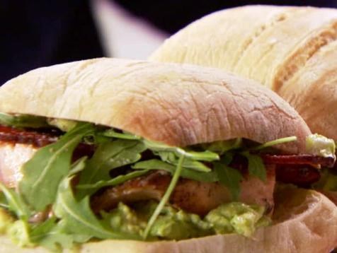 Salmon and guacamole sandwiches
