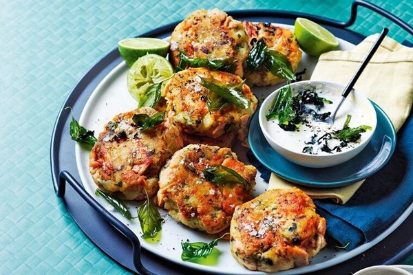 Salmon and potato fishcakes