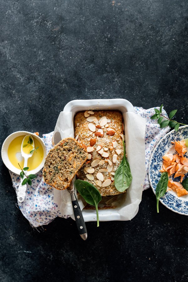 Salmon and spinach cake: gluten-free (Cake au saumon)