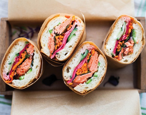 Salmon banh mi