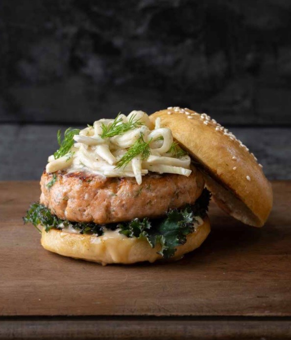 Salmon burgers with fennel slaw 