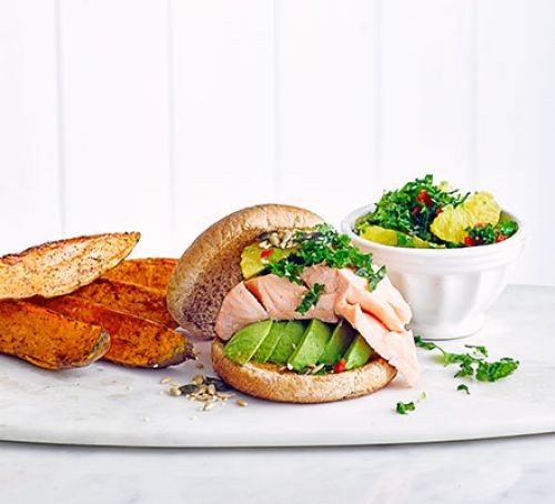 Salmon burgers with kale salsa