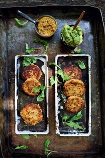 Salmon cakes with chimichurri