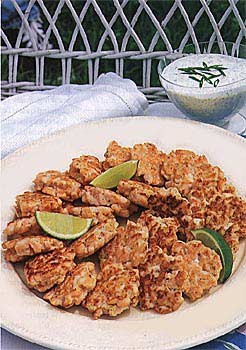 Salmon cakes with tarragon-chive dipping sauce