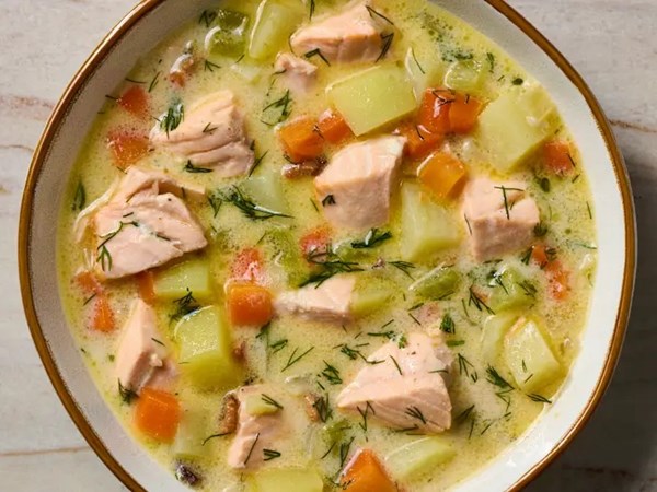 Salmon chowder