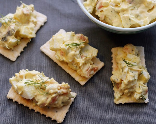 Salmon dill egg salad