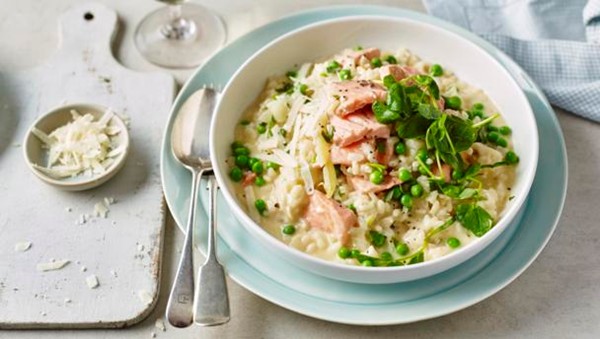 Salmon, fennel and pea risotto