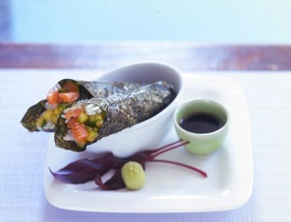 Salmon hand rolls