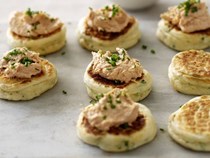 Salmon herbed pikelets