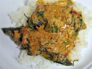 Salmon in curry sauce (kary trey salmon)