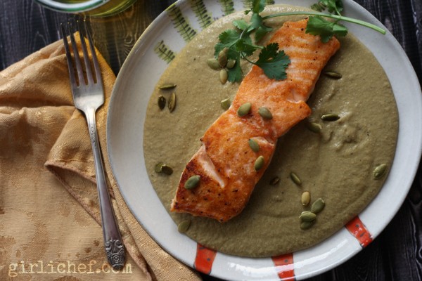 Salmon in pipián verde