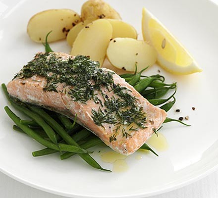 Salmon parcels with dill and wine butter