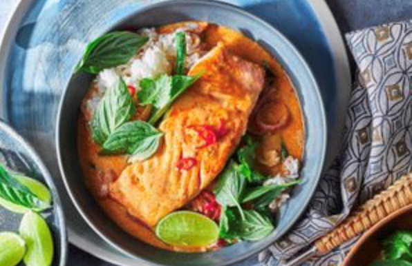 Salmon red curry