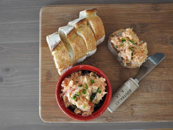 Salmon rillette