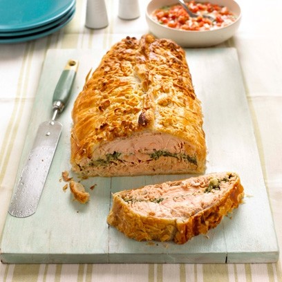 Salmon salsa verde en croûte