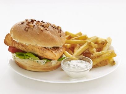 Salmon sandwiches with fries