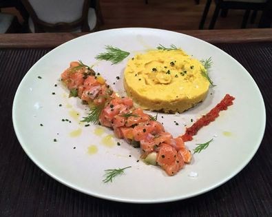 Salmon tartare (Tartare de salmón)