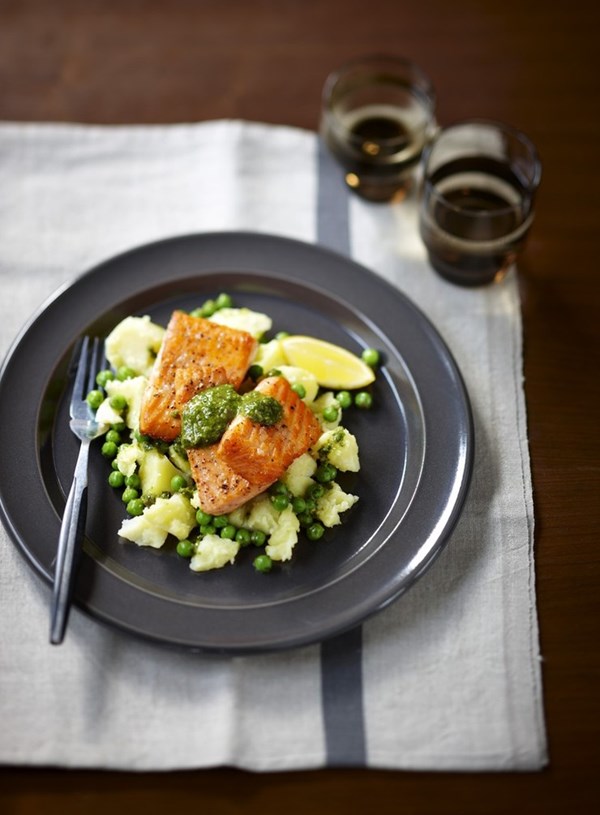 Salmon with a green pea salsa