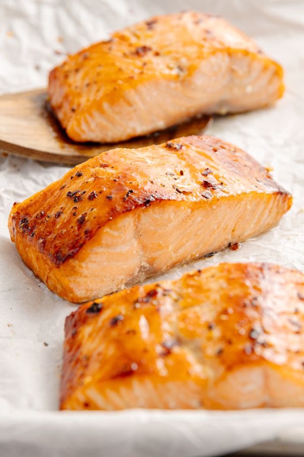 Salmon with brown sugar glaze