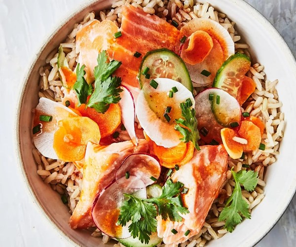 Salmon with hot sauce vinaigrette and pickled veg