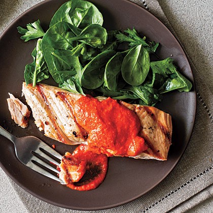 Salmon with red pepper pesto