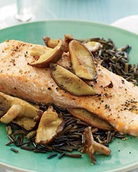 Salmon with shiitake and red wine sauce