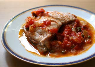 Salmon with tomato, onions, and capers