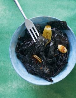 Salsa de chile ancho en escabeche