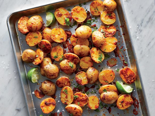 Salsa-roasted potatoes
