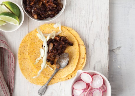 Salsa roja black bean tacos