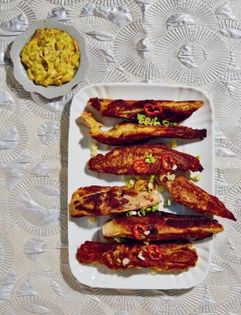 Salt & pepper deep-fried banana blossom with rémoulade sauce