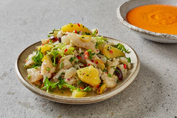 Salt cod esqueixada with salmorejo