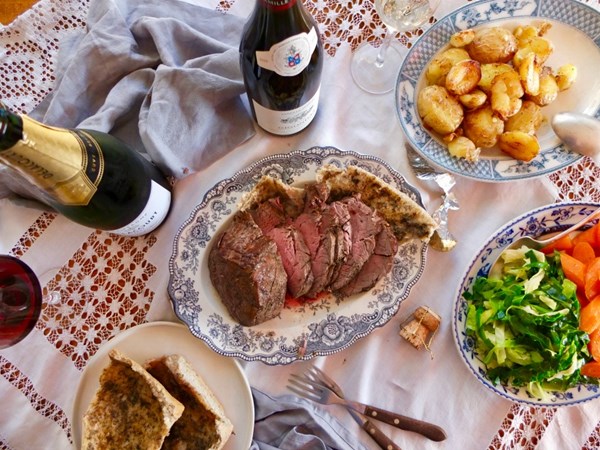 Salt crusted fillet of beef