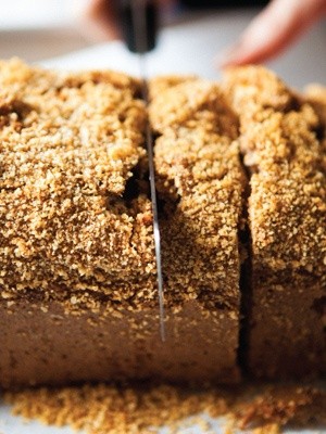 Salted apple bread