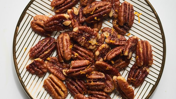 Salted buttered pecans with orange and nutmeg