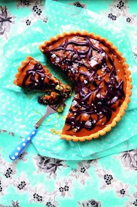 Salted caramel and blueberry tart