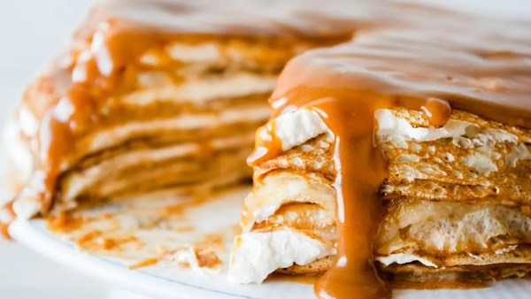 Salted caramel apple crepe cake 