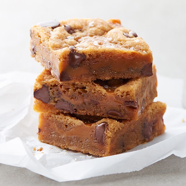 Salted caramel browned butter chocolate chip bars