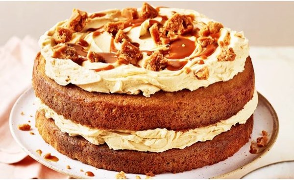 Salted caramel cake