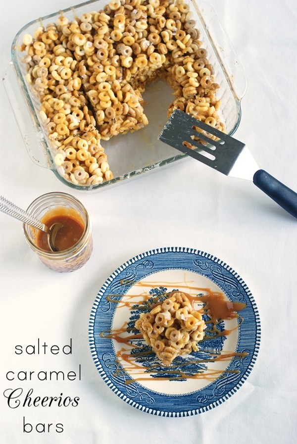 Salted caramel Cheerios bars