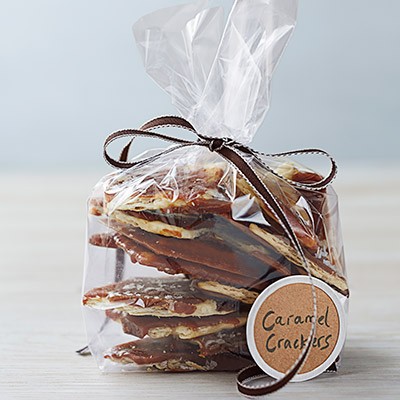Salted-caramel cracker candy