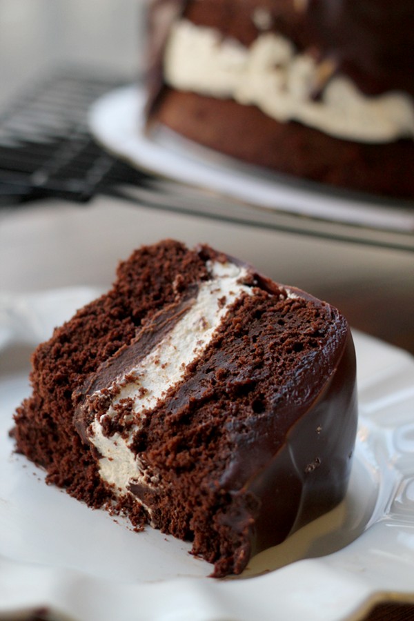 Salted caramel “Ding Dong” cake