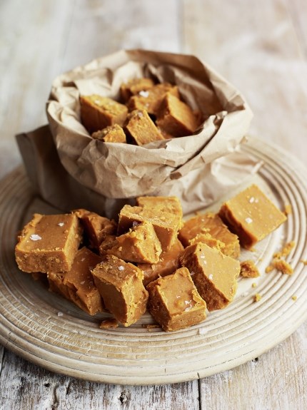 Salted caramel fudge