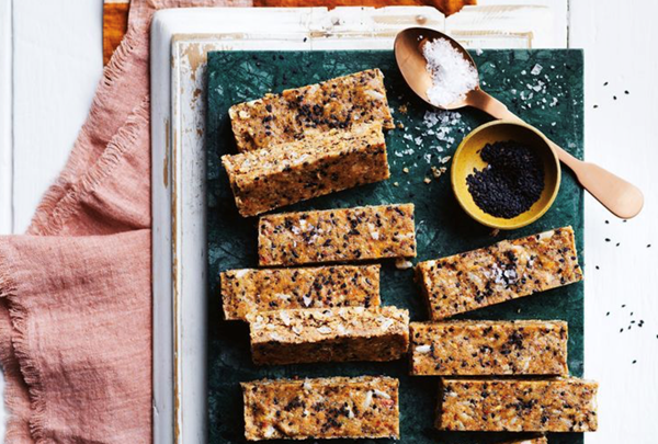 'Salted caramel' oat bars