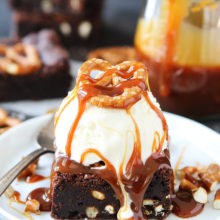 Salted caramel pretzel brownies