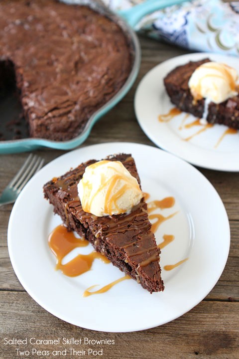 Salted caramel skillet brownies