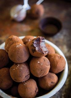 Salted caramel whiskey truffles